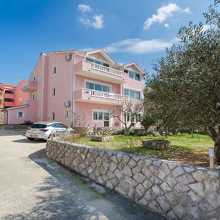 Apartments Krunoslav ปูนัต ภายนอก รูปภาพ