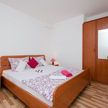 Apartments Krunoslav ปูนัต ภายนอก รูปภาพ