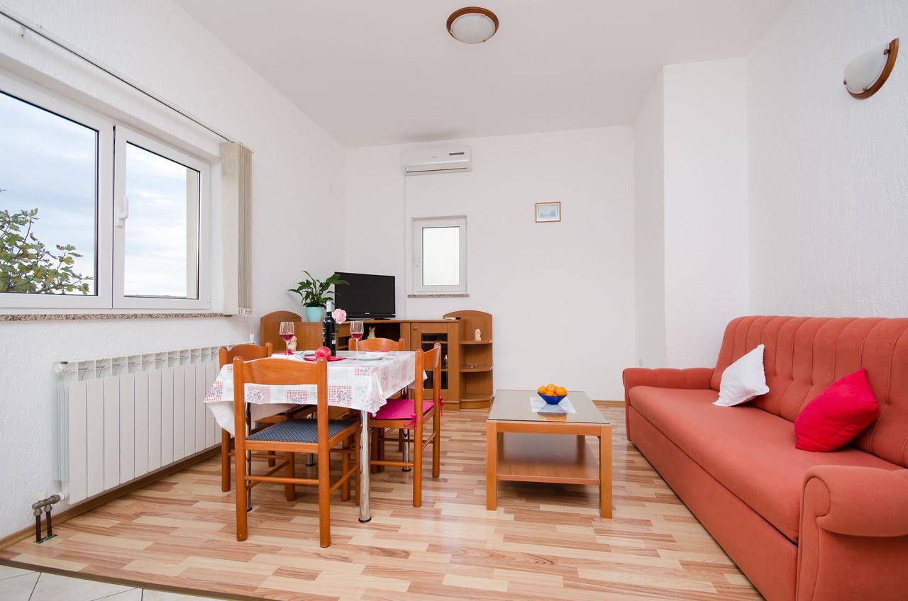 Apartments Krunoslav ปูนัต ภายนอก รูปภาพ