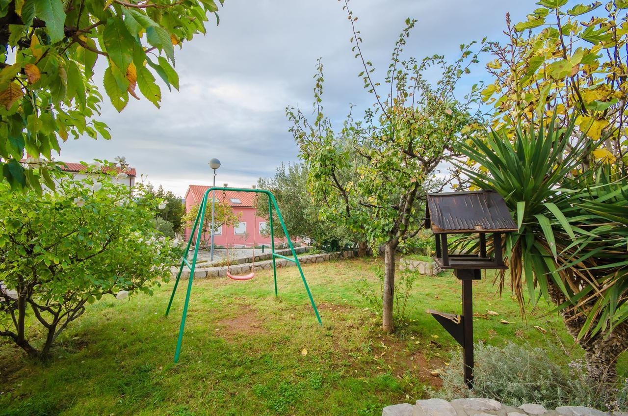 Apartments Krunoslav ปูนัต ภายนอก รูปภาพ